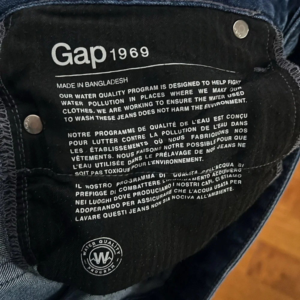 GAP Women's Straight Leg Jeans - Indigo Wash